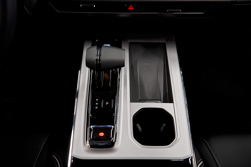 GAC GS4 GL, серебряный