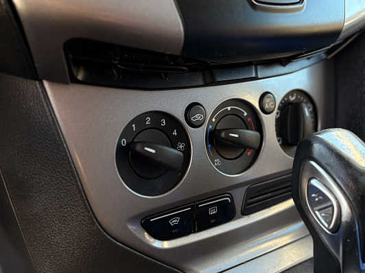 Ford Focus SYNC Edition, 2014 года, пробег 150783 км