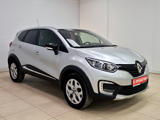 Renault Kaptur Drive, 2017 года, пробег 74741 км