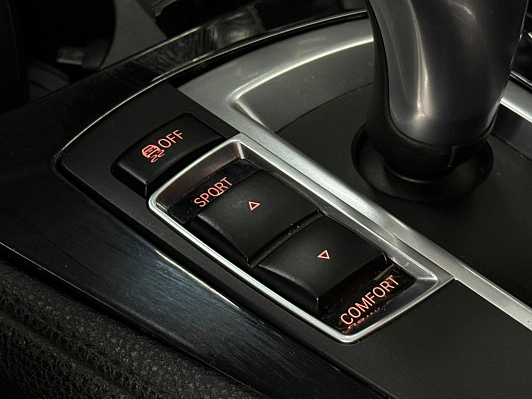 BMW 5 серии, 2016 года, пробег 178365 км