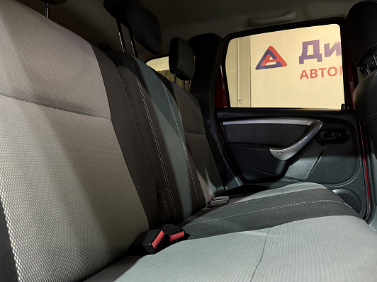 Renault Duster Privilege, 2012 года, пробег 193000 км