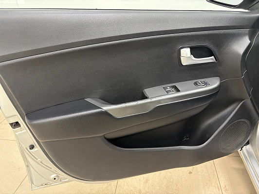 Kia Rio Comfort, 2013 года, пробег 186238 км