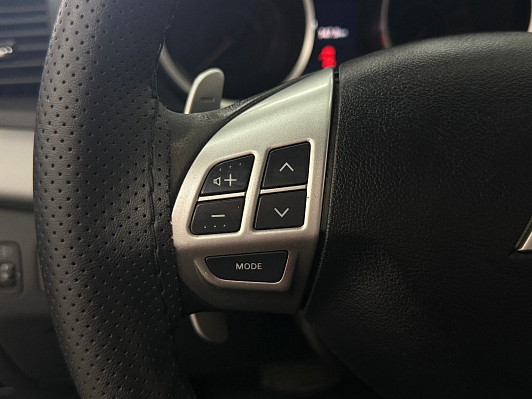 Mitsubishi Lancer Intense, 2011 года, пробег 186864 км