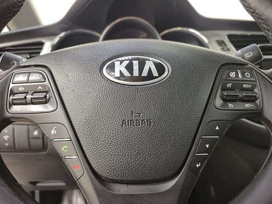 Kia Ceed Comfort, 2013 года, пробег 144890 км