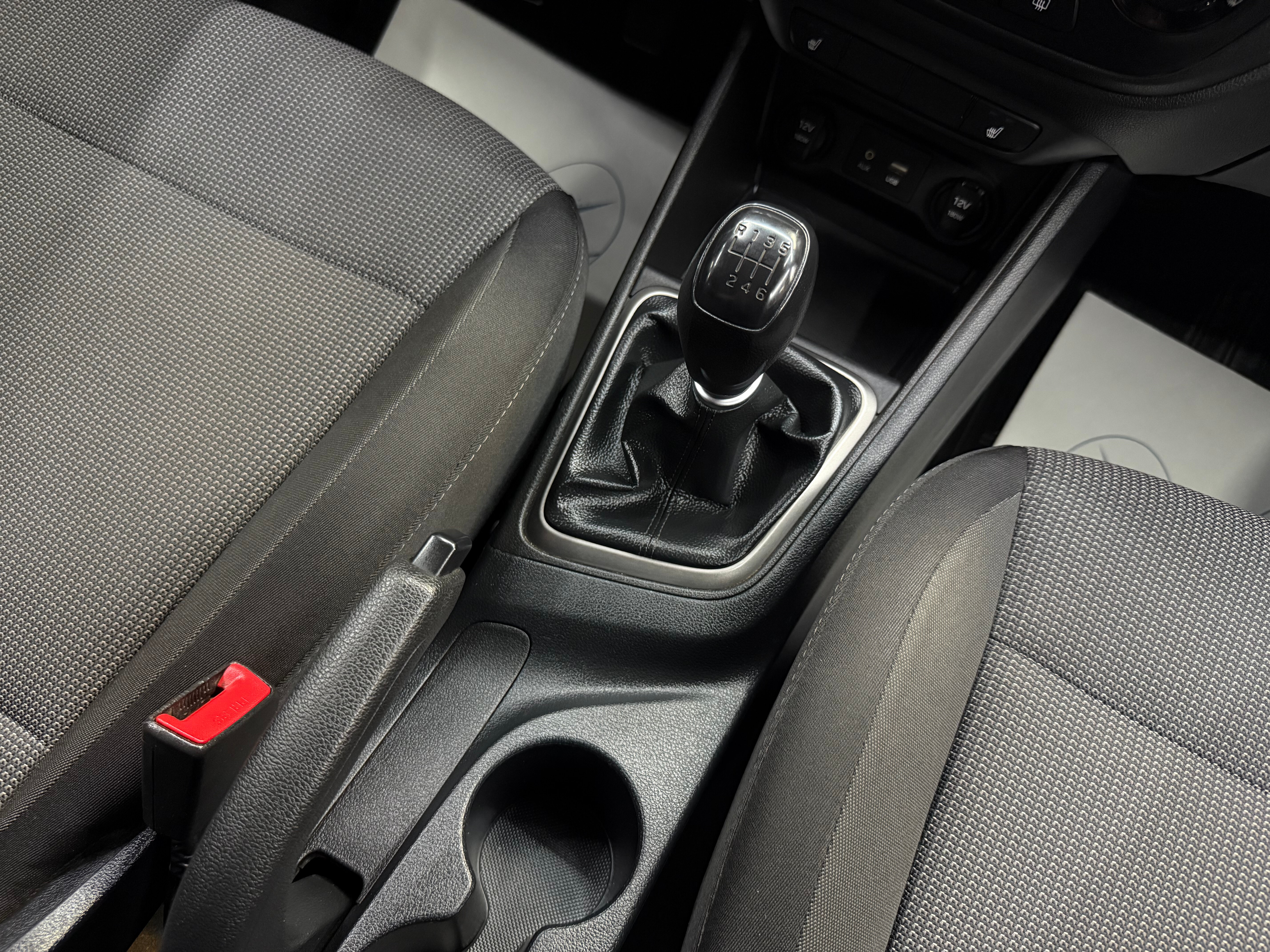 Hyundai Solaris Super Series II + 7” Display Audio, 2018 года, пробег 91782 км