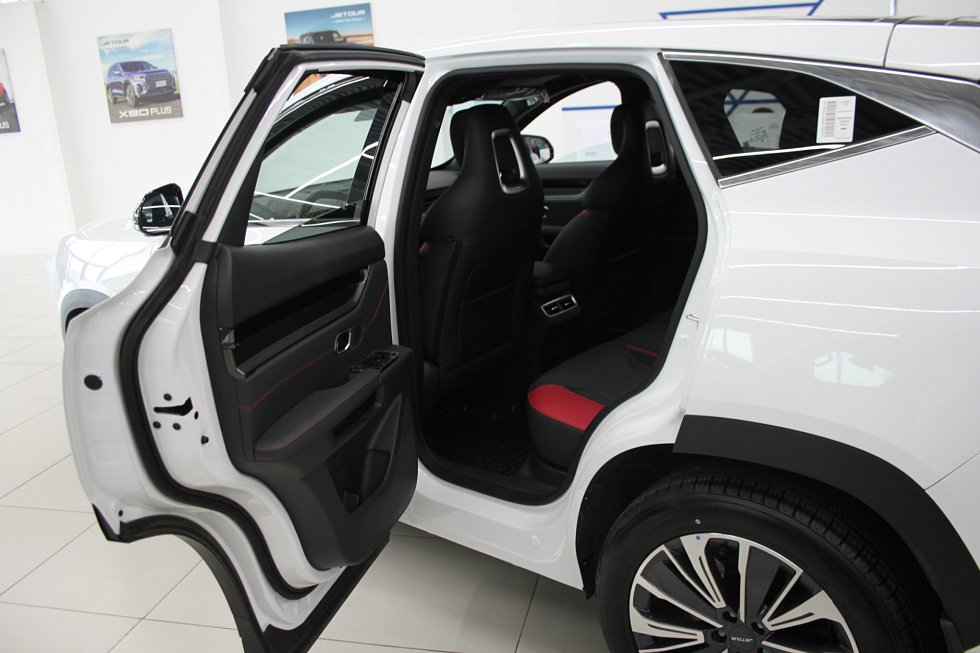 Jetour Dashing Престиж 2024, белый
