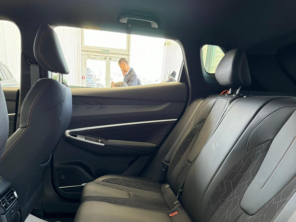 Geely Cityray Комфорт, белый