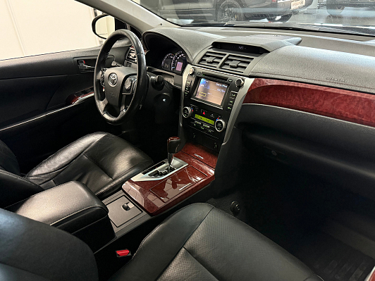 Toyota Camry, 2014 года, пробег 303860 км