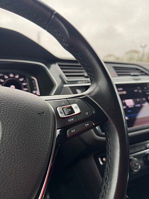 Volkswagen Tiguan CONNECT, 2019 года, пробег 68561 км