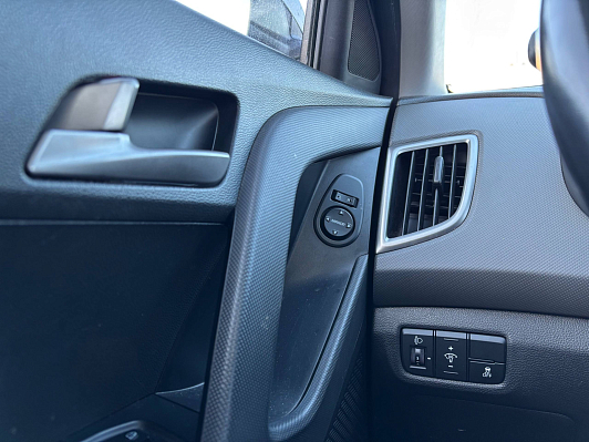 Hyundai Creta Comfort Plus + Advanced + Style, 2018 года, пробег 178610 км