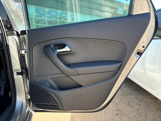 Volkswagen Polo SELECT, 2019 года, пробег 139531 км