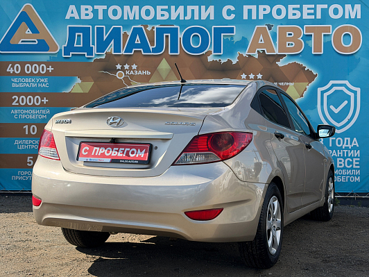 Hyundai Solaris Optima, 2011 года, пробег 153000 км