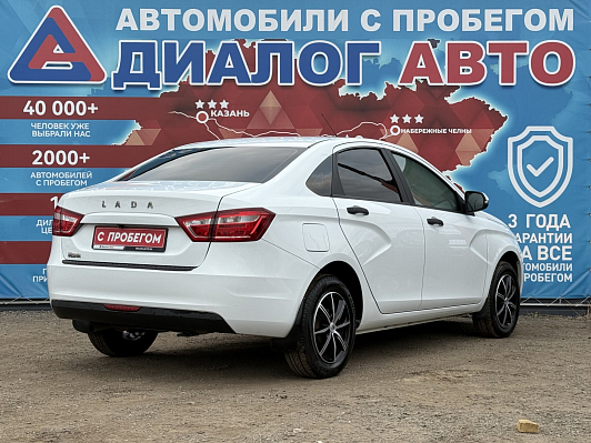 Lada (ВАЗ) Vesta 50 Anniversary, 2019 года, пробег 61425 км
