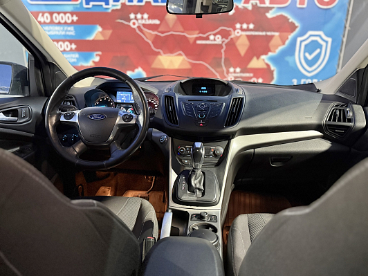 Ford Kuga Trend Plus, 2014 года, пробег 157000 км