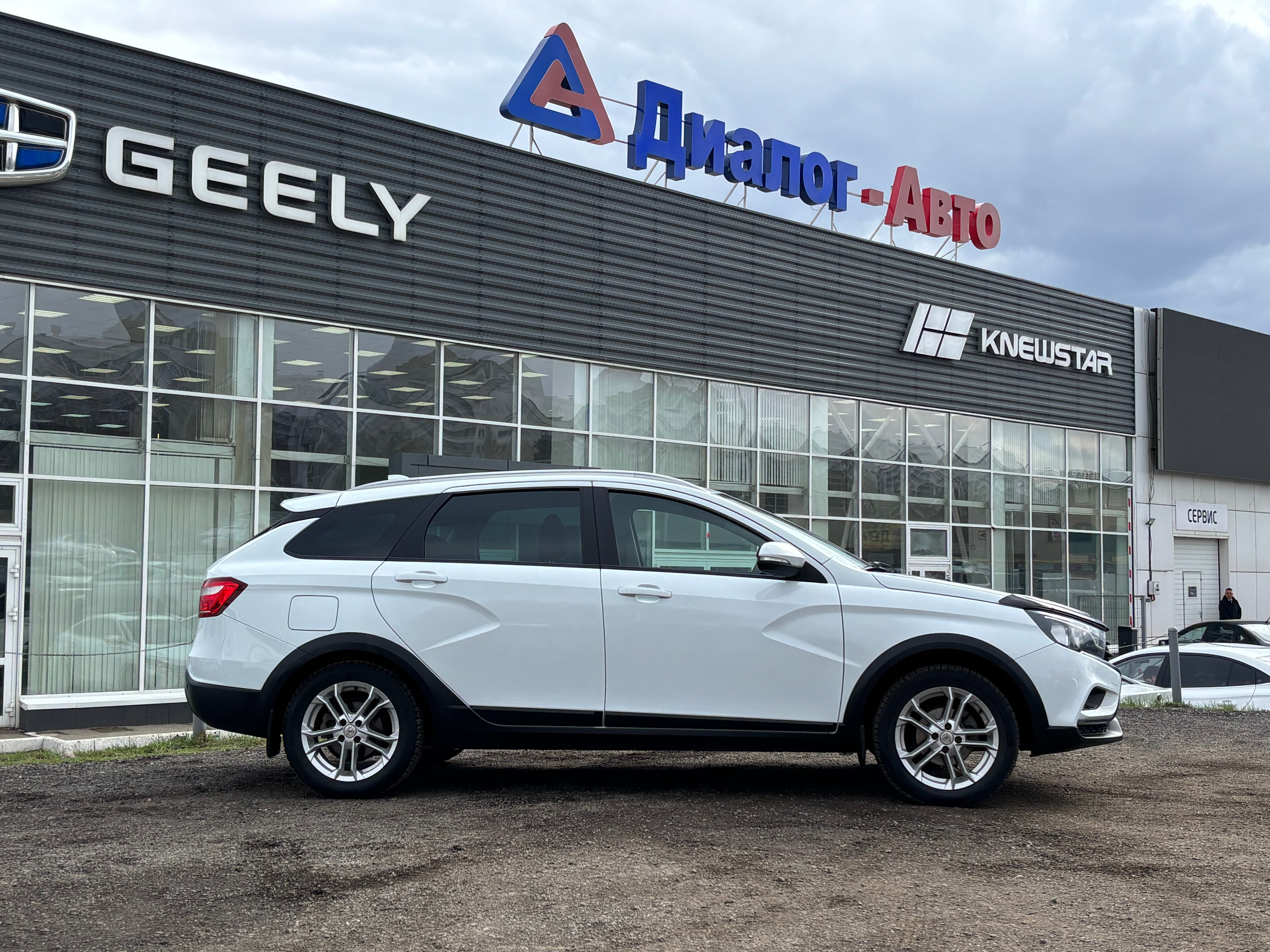 Lada (ВАЗ) Vesta Luxe, 2019 года, пробег 113000 км