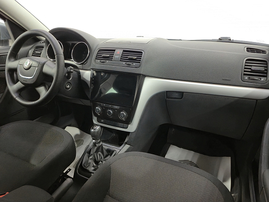 Skoda Yeti Ambition, 2010 года, пробег 241055 км