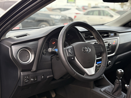 Toyota Auris, 2014 года, пробег 117732 км
