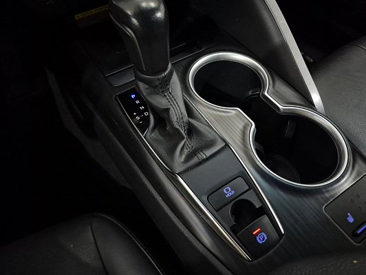 Toyota Camry GR Sport, 2021 года, пробег 51409 км