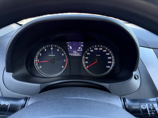 Hyundai Solaris Active, 2012 года, пробег 231000 км
