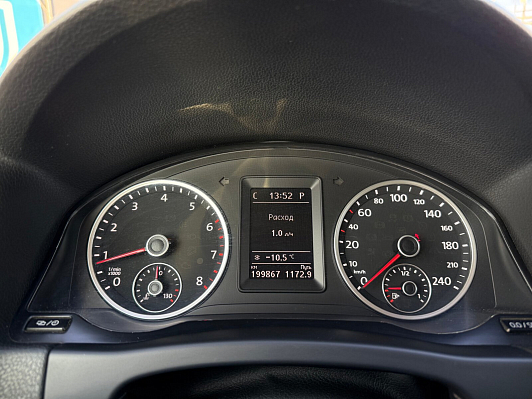 Volkswagen Tiguan Adventure, 2014 года, пробег 199846 км