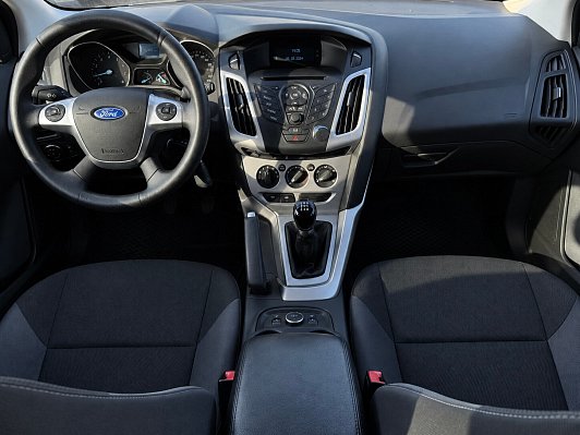 Ford Focus SYNC Edition, 2014 года, пробег 248000 км