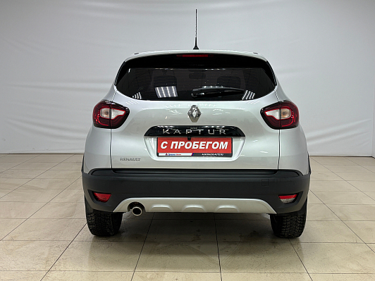 Renault Kaptur Drive, 2017 года, пробег 108155 км