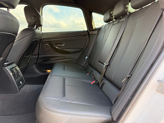 BMW 3 серии 320i xDrive M Sport, 2018 года, пробег 260000 км