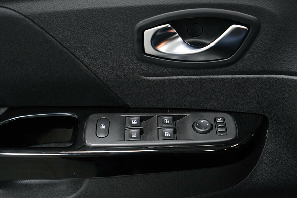 Renault Kaptur Style, 2020 года, пробег 97000 км