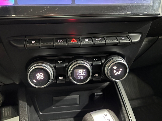 Renault Arkana Style, 2021 года, пробег 75639 км