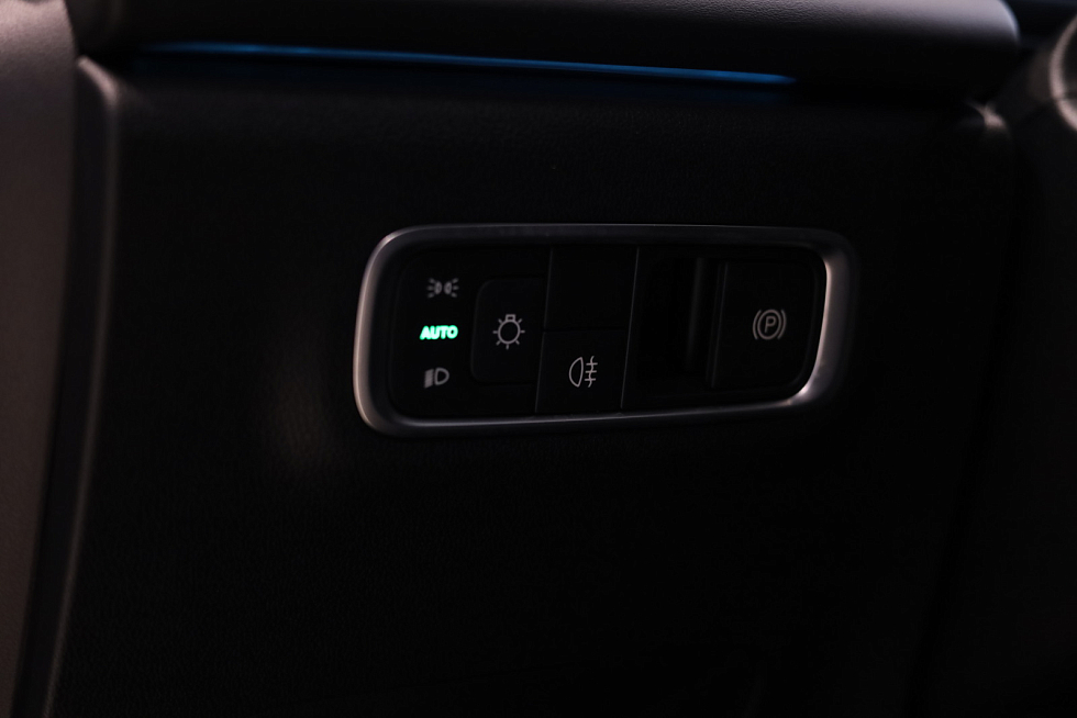 Omoda C7 Joy, серебряный