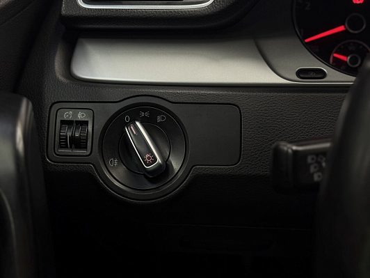 Volkswagen Passat Trendline, 2012 года, пробег 224132 км