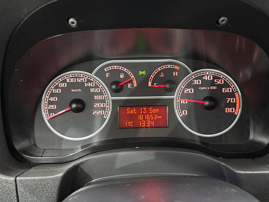 Fiat Albea, 2011 года, пробег 181700 км