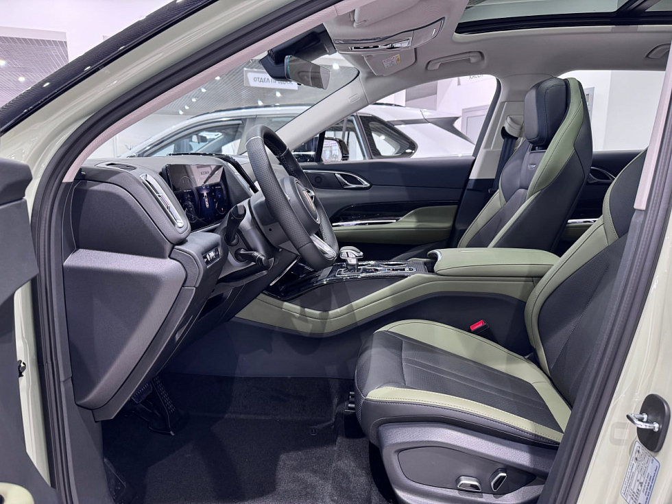 Hongqi HS3 Comfort, зеленый