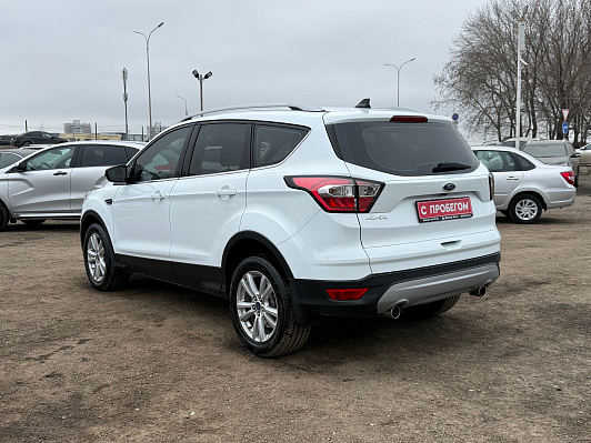 Ford Kuga Trend, 2016 года, пробег 114290 км