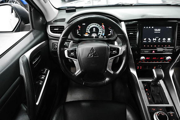 Mitsubishi Pajero Sport Instyle, 2021 года, пробег 97058 км