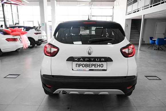 Renault Kaptur Life, 2017 года, пробег 167000 км