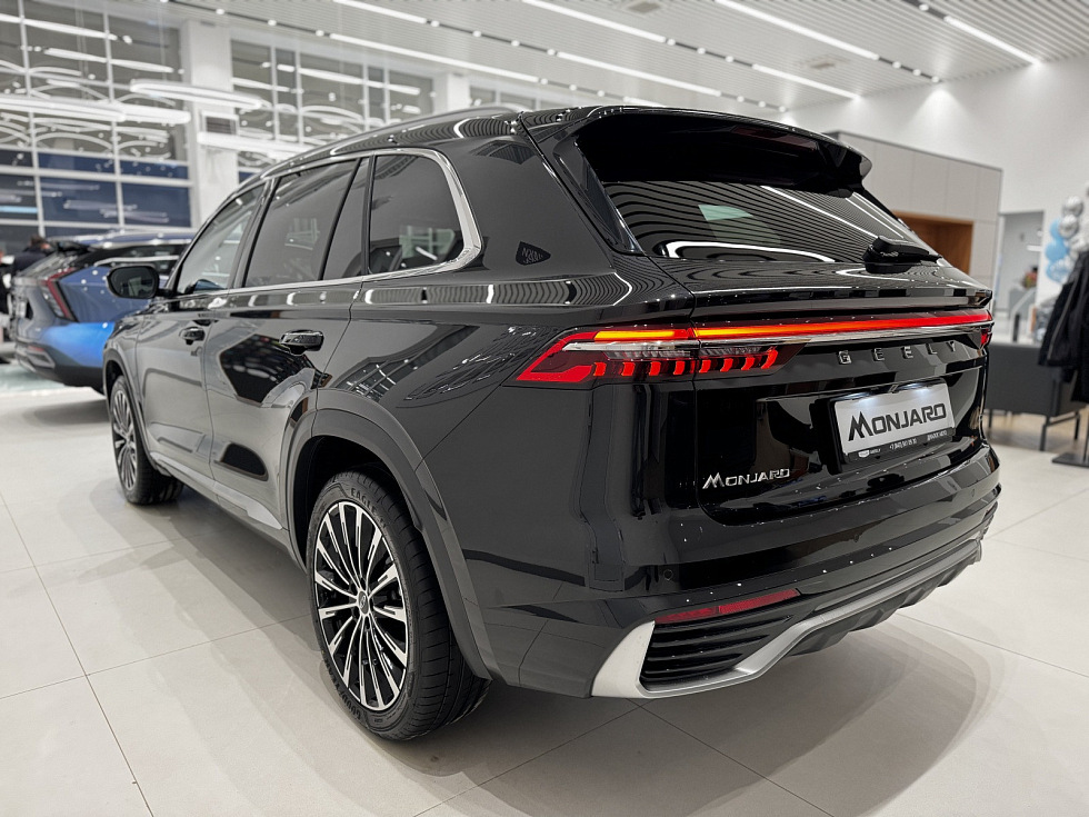 Geely Monjaro Flagship (2023-2025), черный
