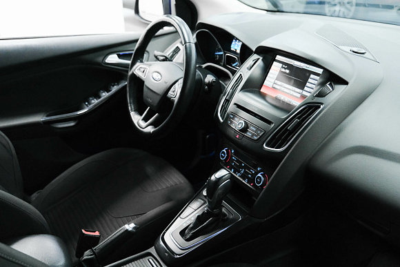 Ford Focus Titanium, 2016 года, пробег 95000 км