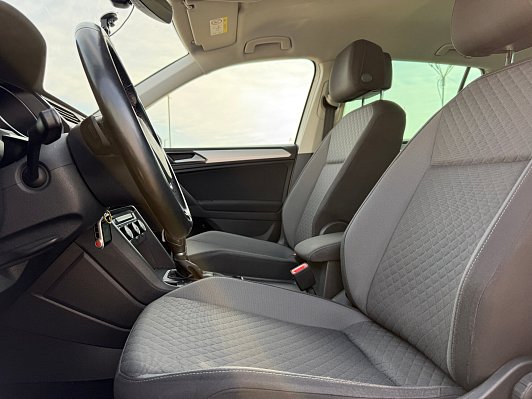 Volkswagen Tiguan CONNECT, 2017 года, пробег 268250 км