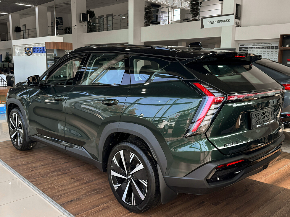 Geely Atlas Флагман, зеленый