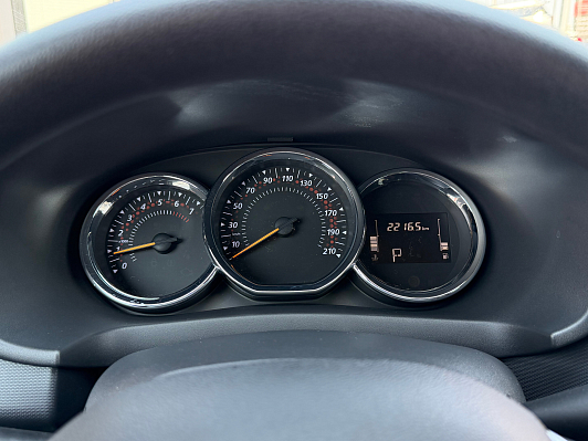 Renault Sandero Stepway Life, 2020 года, пробег 81000 км