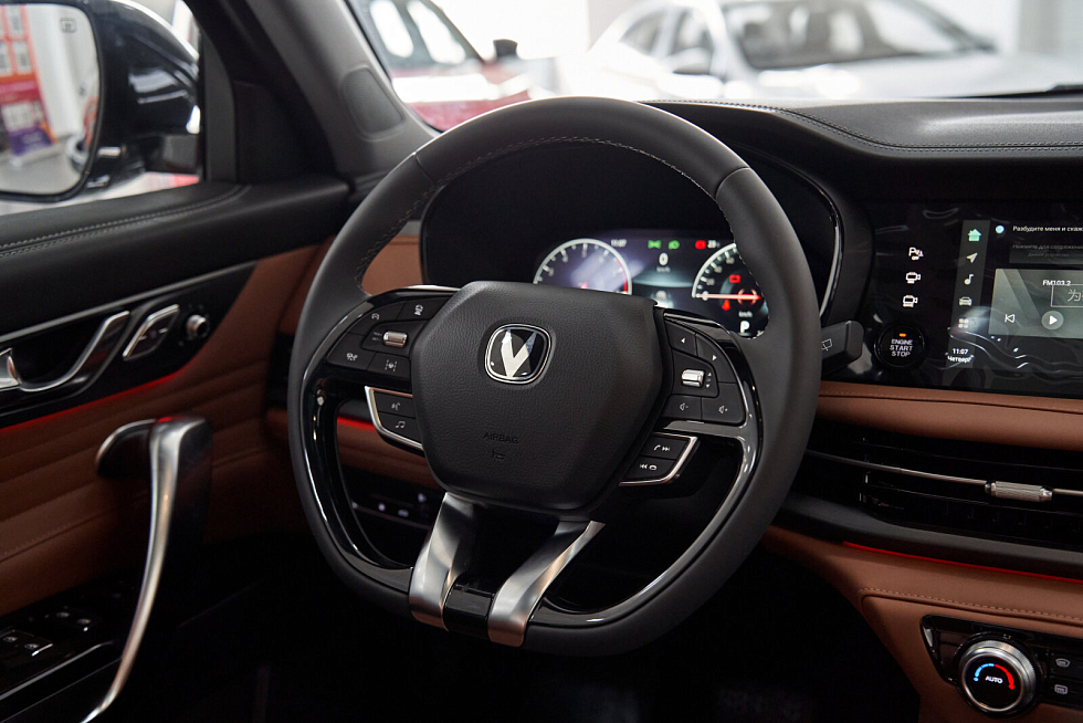 Changan CS95 Комфорт, черный