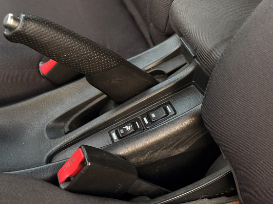 Nissan Almera, 2006 года, пробег 270451 км