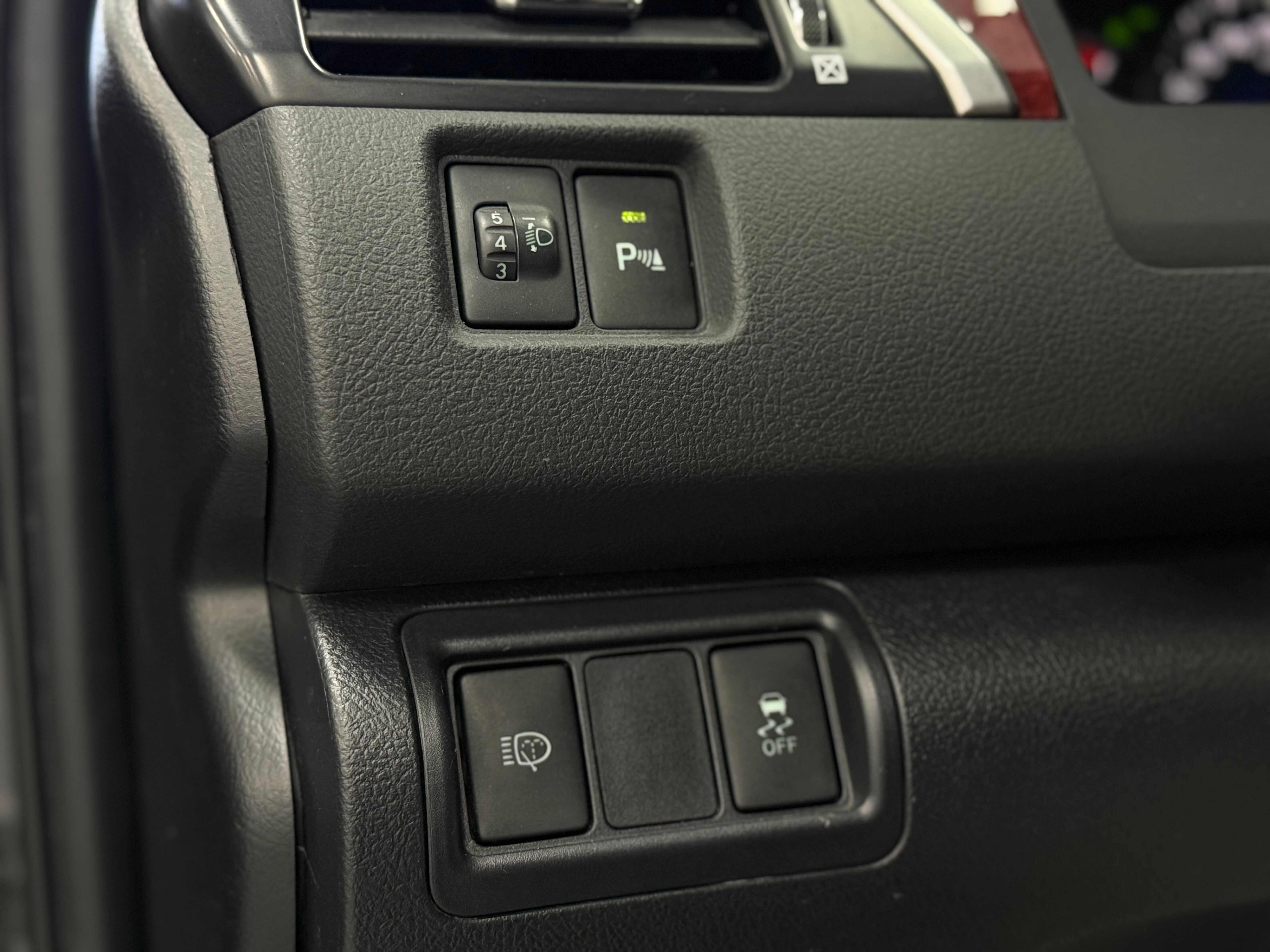 Toyota Camry, 2014 года, пробег 303860 км