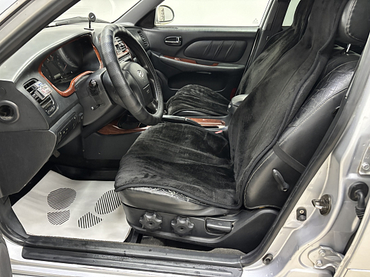 Hyundai Sonata MT6, 2006 года, пробег 266634 км