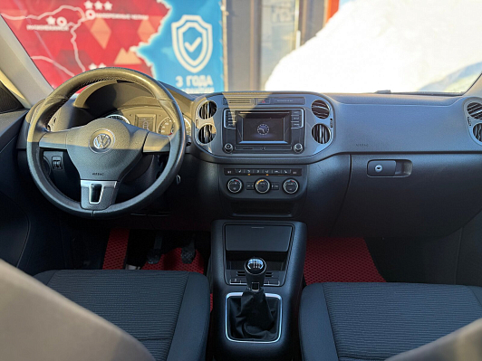 Volkswagen Tiguan, 2016 года, пробег 161000 км