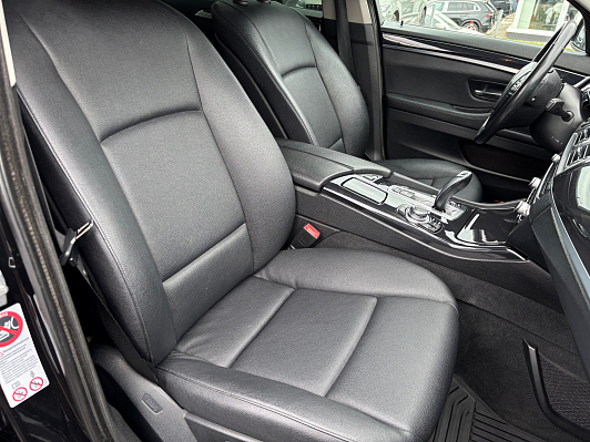 BMW 5 серии, 2013 года, пробег 204701 км
