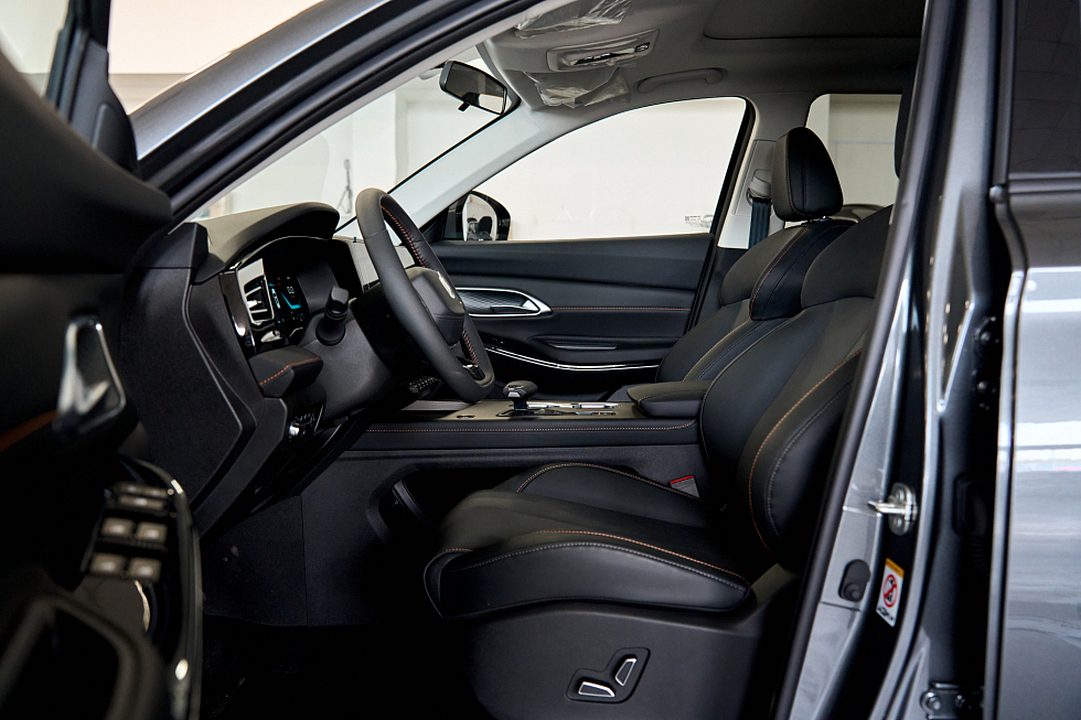 Changan CS75 Pro Комфорт 7 мест, серый
