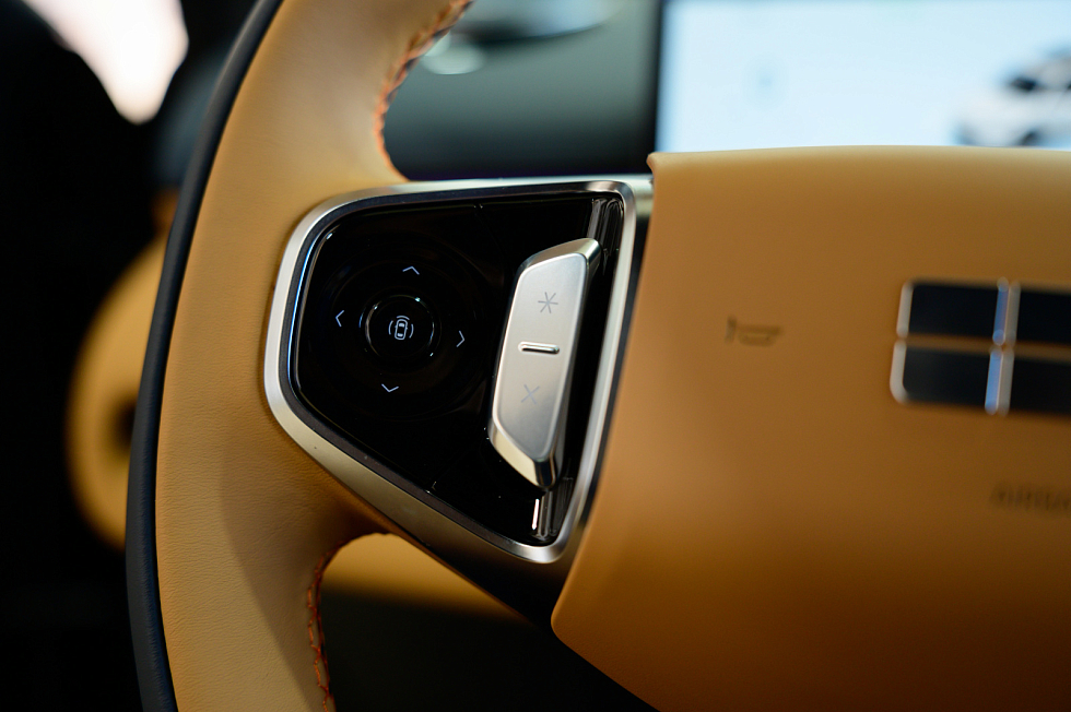 Geely EX5 EM-i Макс, зеленый