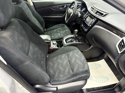 Nissan X-Trail LE, 2015 года, пробег 65541 км